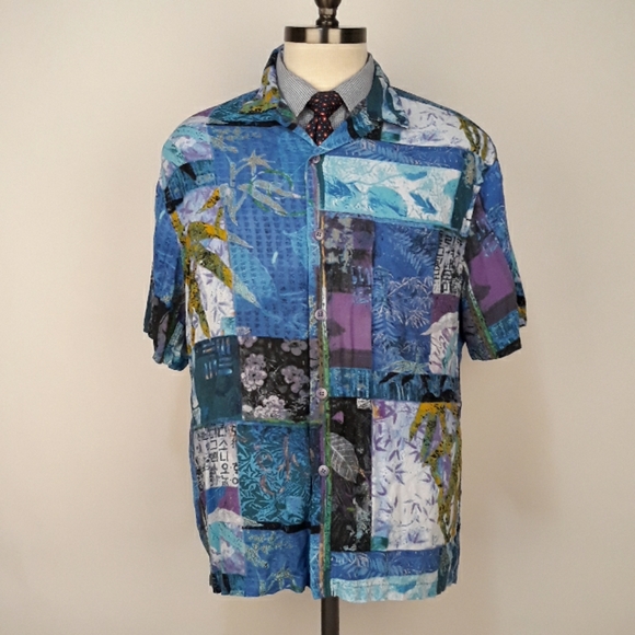 Jams World Other - JAMS WORLD Blue Floral Medium Short Sleeve Shirt